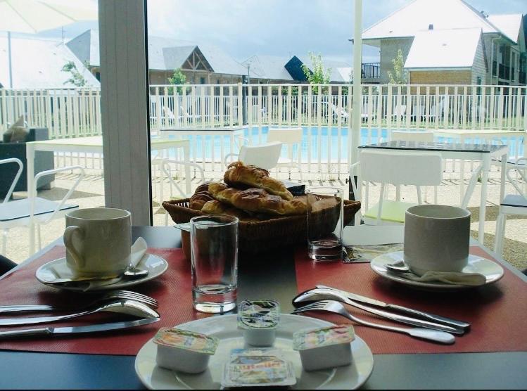 Équemauville Studio Piscine Honfleur Deauville מראה חיצוני תמונה